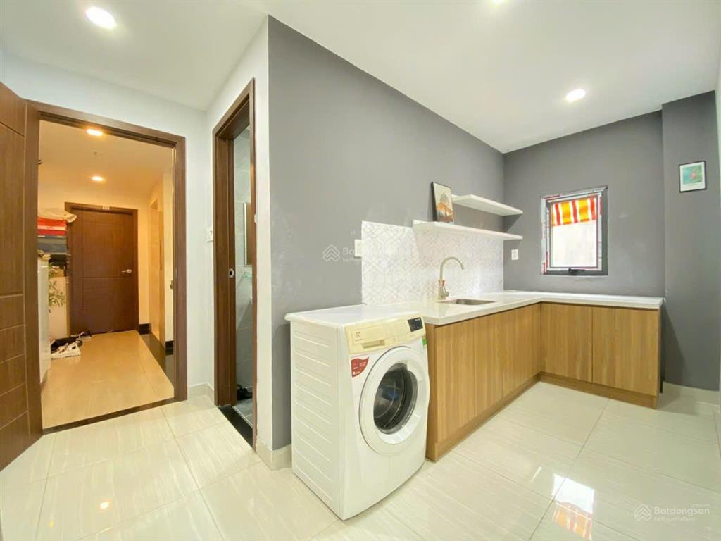 Cho thuê căn hộ quận 1 ban công full nội thất 1pn