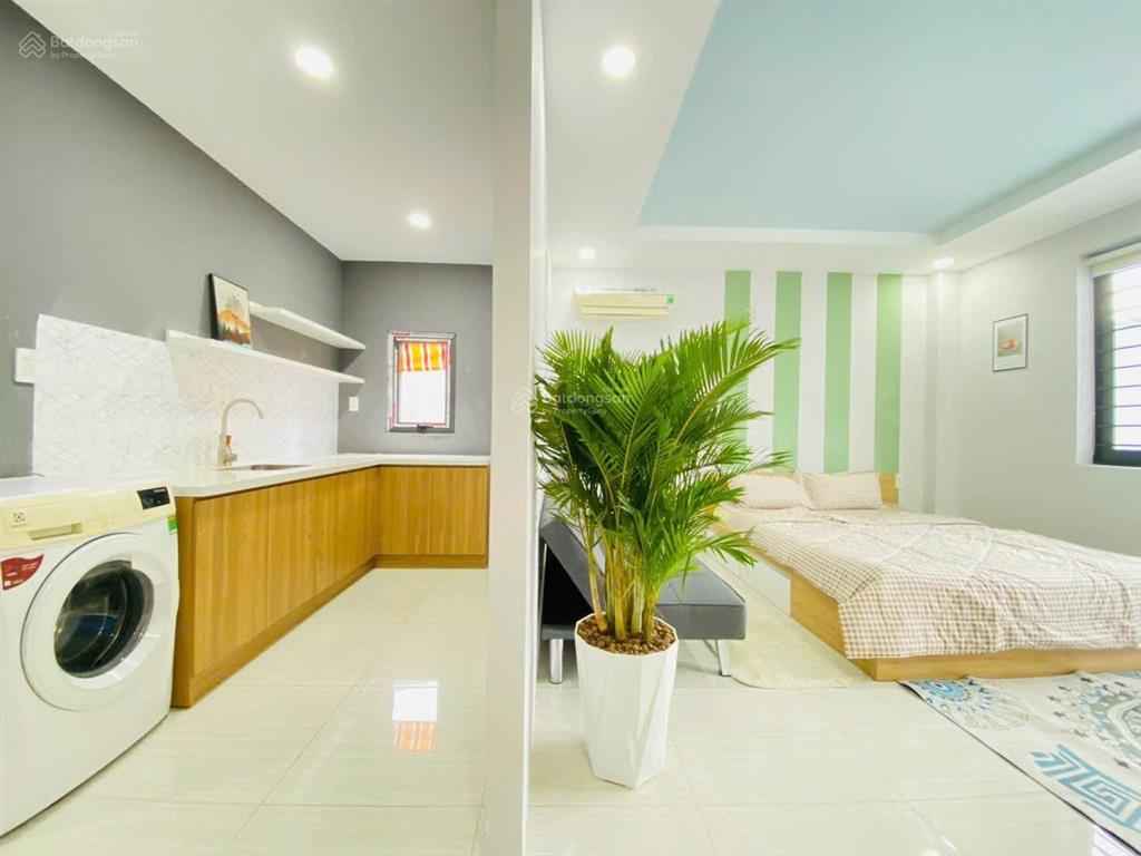 Cho thuê căn hộ quận 1 ban công full nội thất 1pn