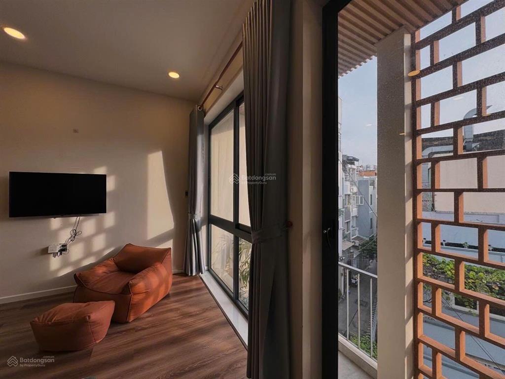 Cho thuê phòng quận 1 mới rộng rãi full nội thất