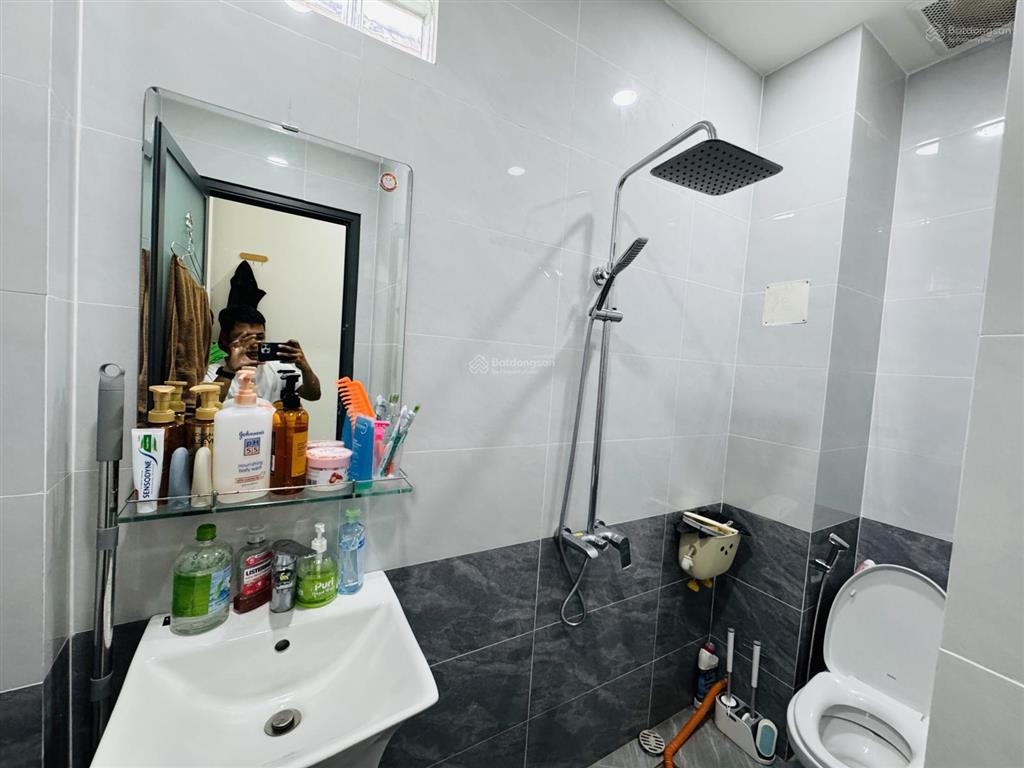 Pass phòng xinh mới như hình tại 80/12 dương quảng hàm gò vấp cửa sổ rộng thoáng