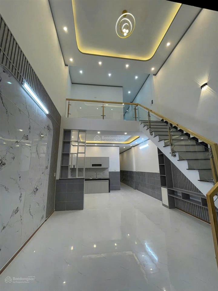 Bán gấp nhà gác lửng sổ riêng thổ cư nằm ngay cầu bạch đằng 2 tân uyên