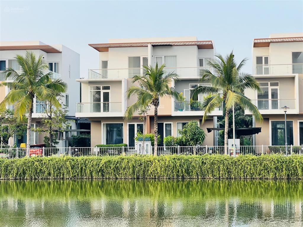 Biệt thự góc dragon village 180m2 1 trệt 2 lầu