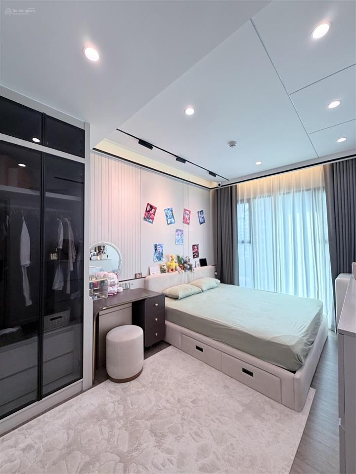 Bán căn hộ 2pn 2wc de la sol quận 4