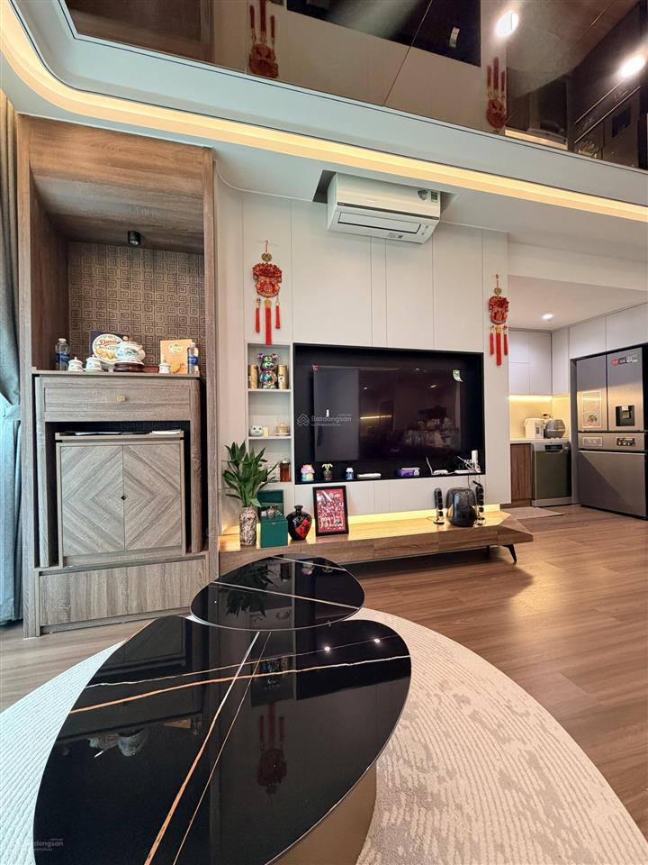 Bán căn hộ 2pn 2wc de la sol quận 4