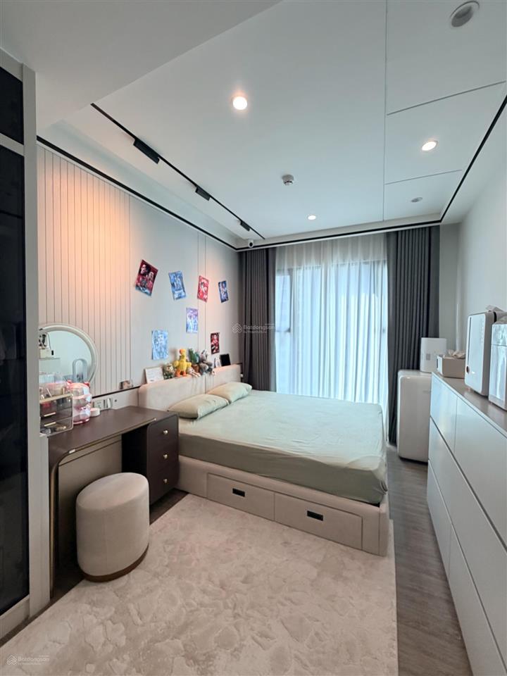 Bán căn hộ 2pn 2wc de la sol quận 4