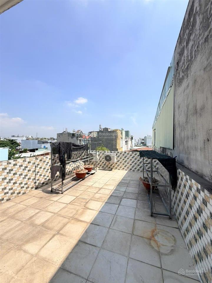 Nhà mặt tiền đường 10m giá rẻ hơn trong hẻm  diện tích 4.1m x 27 đúc 3 tấm , kinh doanh buôn bán