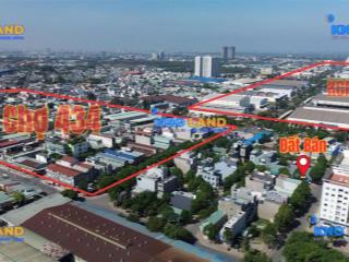 Giảm 450tr  bán nhanh lô góc ngay cổng ra vào chung cư thanh bình, kế bên kcn vsip1, chợ 434