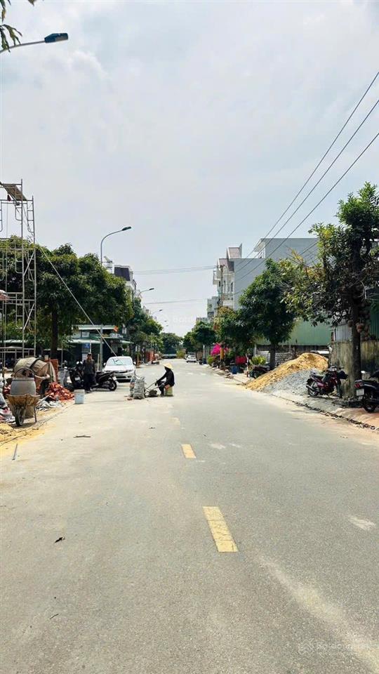 Giảm 500tr bán lô đất trục chính khu, vị trí trung tâm dĩ an, tp. hcm