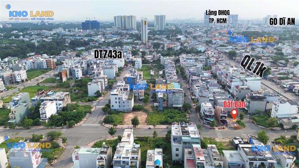 1 lô góc ngay đầu cổng ql1k vào vừa ở vừa kinh doanh được