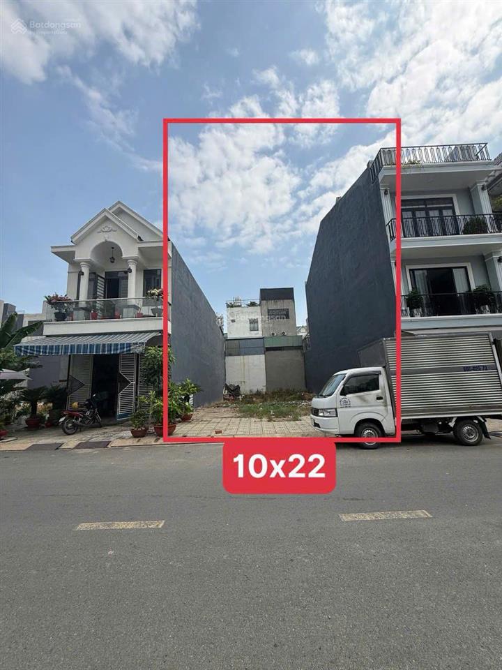 1 cặp siêu đẹp trục chính kdc an phú, không có cặp thứ 2