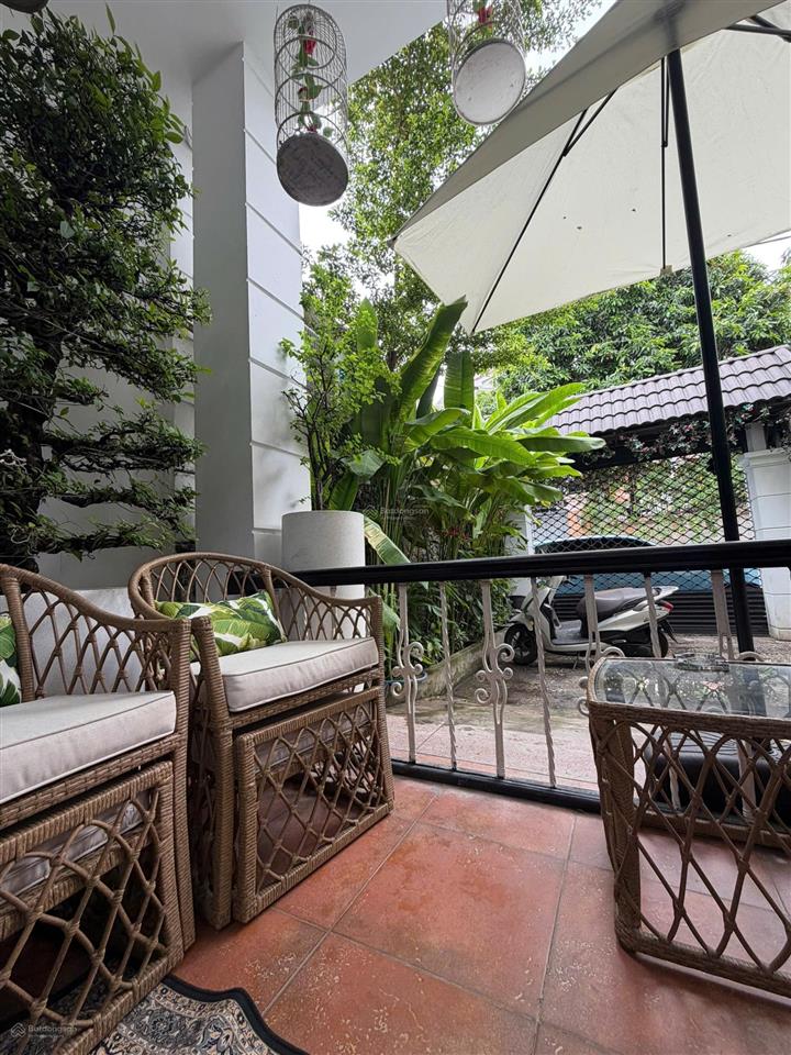 Cần bán gấp biệt thự sang trọng, hẻm 10m oto quay đầu, nguyễn hữu cảnh, bình thạnh