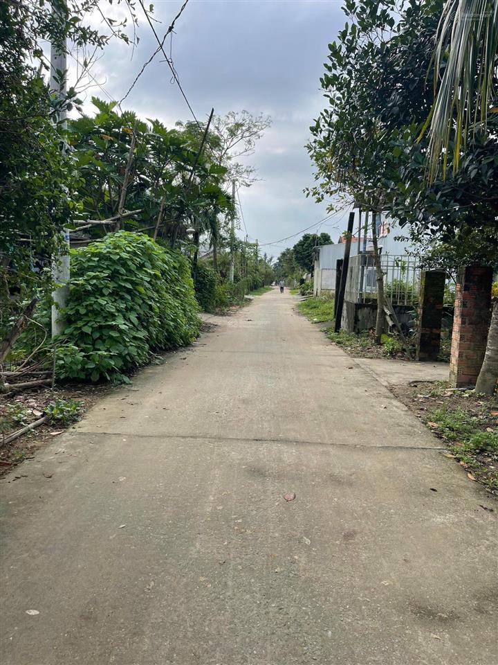 Chào bán lô bê tông chính điện nam trung .gần chợ gần trường đường ôtô thông thoáng