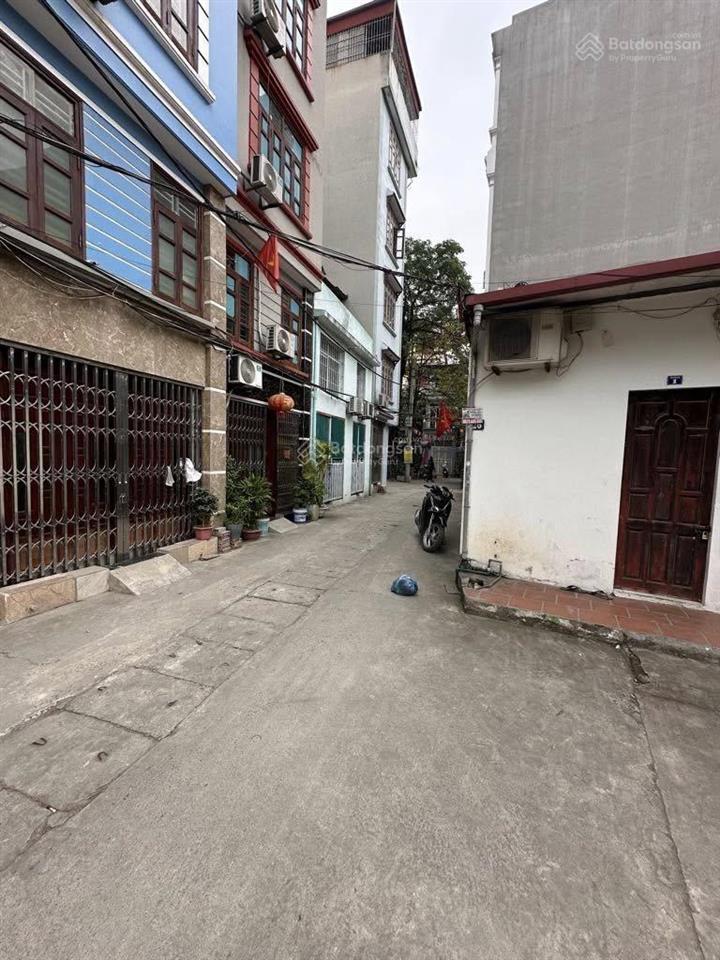 Nhanh, đất đầu cầu hữu hòa  cầu tó, 50m2 ô tô tải đỗ sát nhà, sổ vuông vắn đẹp hoa hậu, sẵn cấp 4