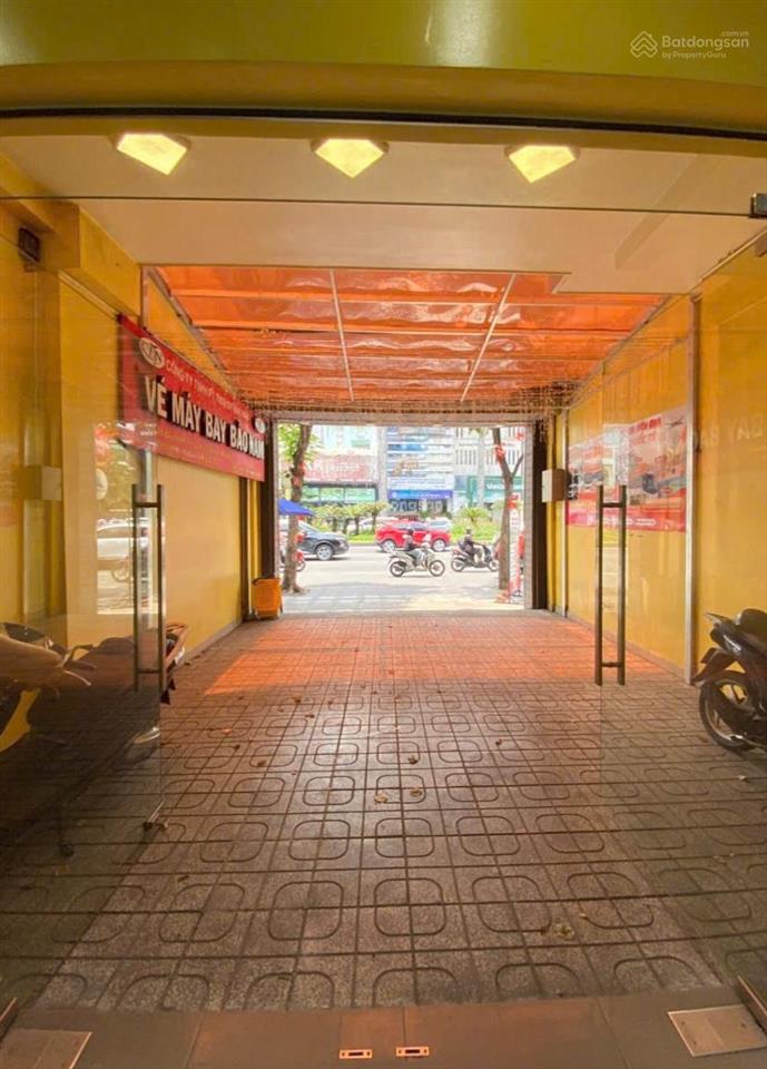 Văn phòng giờ tự do 24/7 mặt tiền trường sơn 65m2 giá 9,5 triệu/tháng khu sân bay