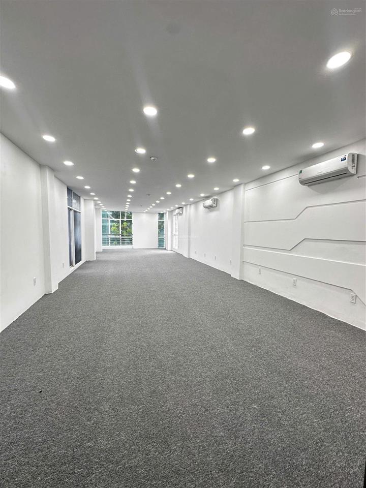 Văn phòng quận 1 giờ tư do 24/7 94m2 giá 37 triệu/tháng tòa nhà nguyễn thị minh khai