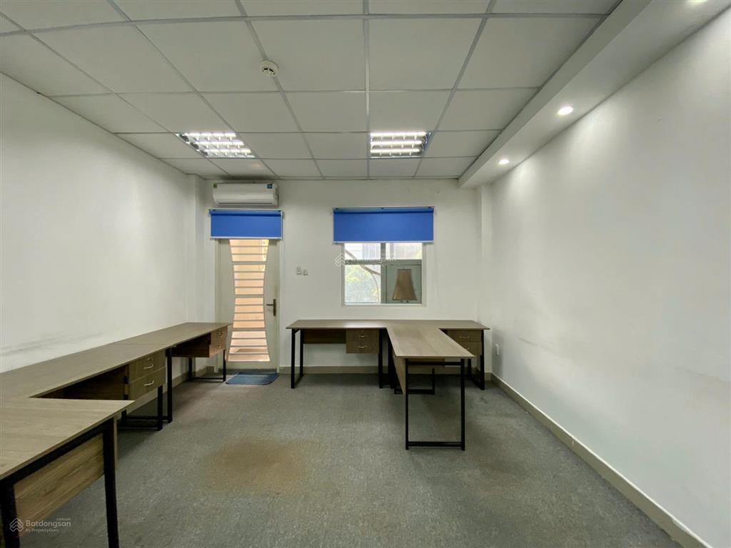 Văn phòng q1, 40m2 giá 13,5 triệu/tháng full bàn ghế tòa nhà mt điện biên phủ