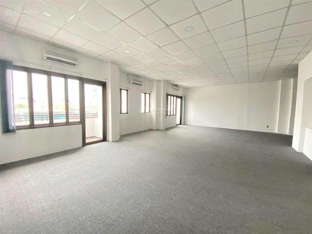 Văn phòng khu k300, giờ tự do 95m² giá 19 triệu/tháng tòa nhà đường c18, gần sân bay