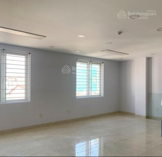 Văn phòng khu k300, giờ tự do 95m² giá 19 triệu/tháng tòa nhà đường c18, gần sân bay