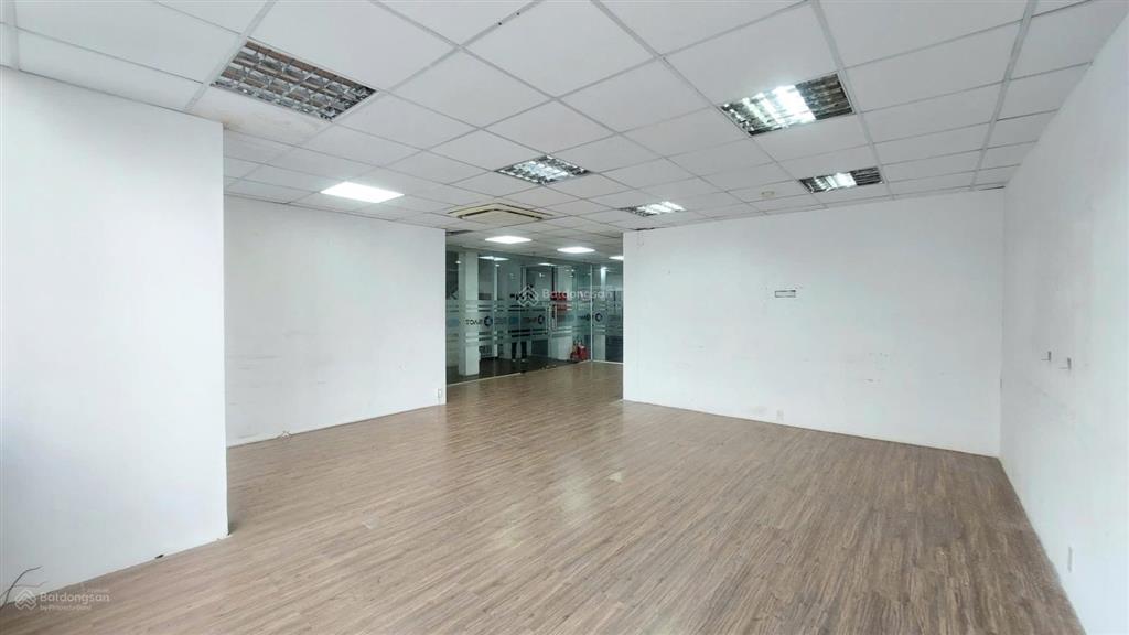 Văn phòng phú nhuận 50m2 giá 13 triệu/tháng tòa nhà vp hoàng văn thụ