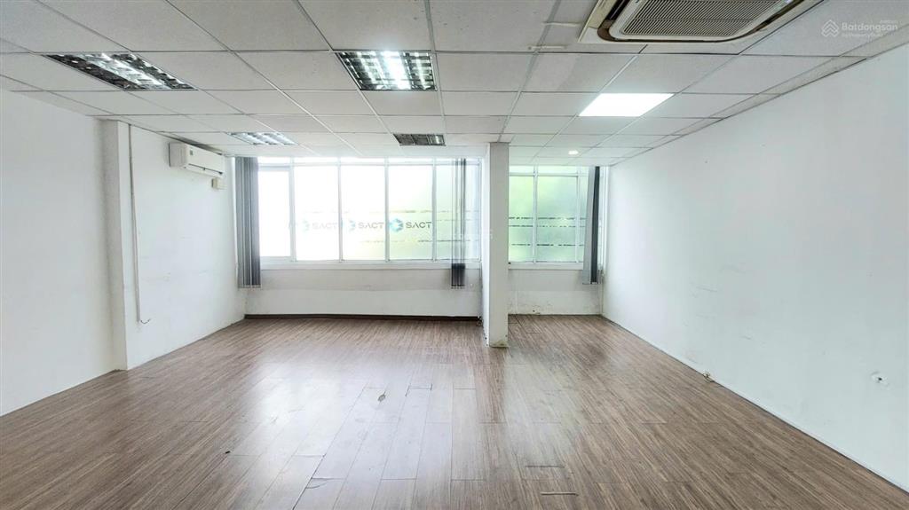 Văn phòng phú nhuận 50m2 giá 13 triệu/tháng tòa nhà vp hoàng văn thụ