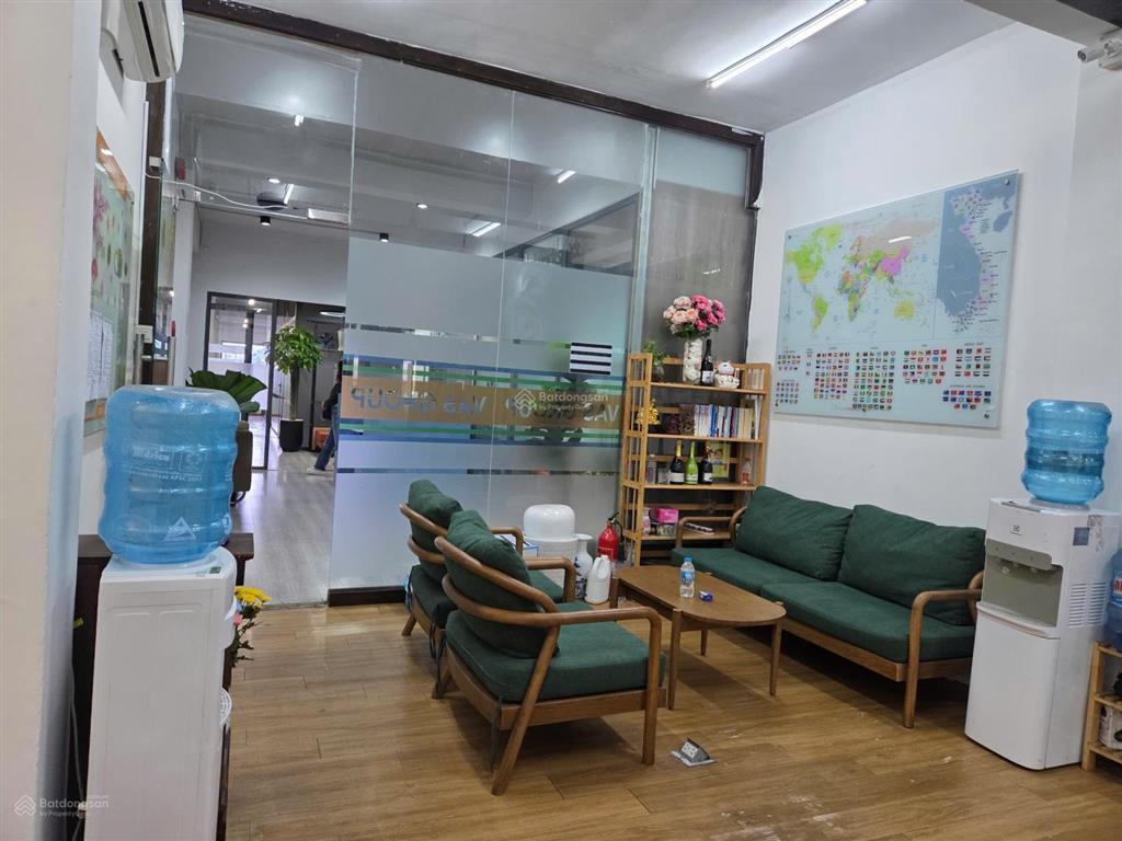 Văn phòng quận 10 giá 27 triệu/tháng 85m2 tòa nhà đường 3/2 ngay vincom 3/2
