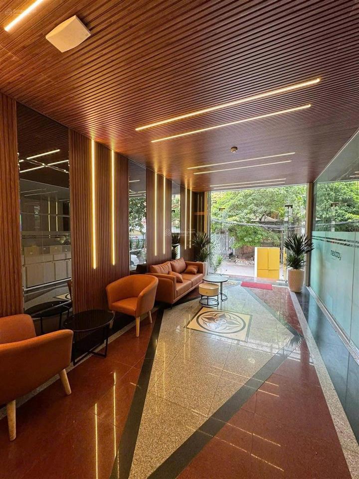 Văn phòng phú nhuận 80m2 giá 25 triệu/tháng tòa nhà mặt tiền nguyễn đình chính