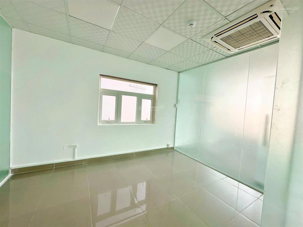 Văn phòng phú nhuận 80m2 giá 25 triệu/tháng tòa nhà mặt tiền nguyễn đình chính