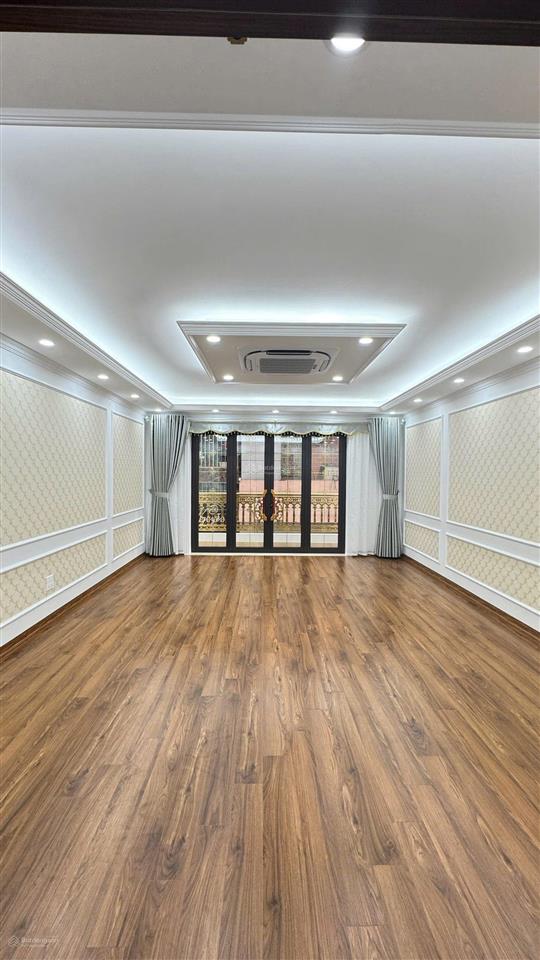 Cho thuê nhà 6 tầng x 70m2,thang máy.nhà mới xây 100%