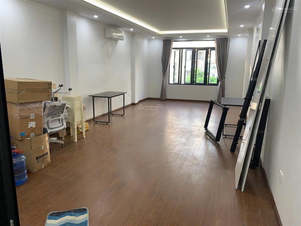 Chính chủ cho thuê nhà 7 tầng, thang máy, tại trần quốc hoàn  dịch vọng hậu  cầu giấy.