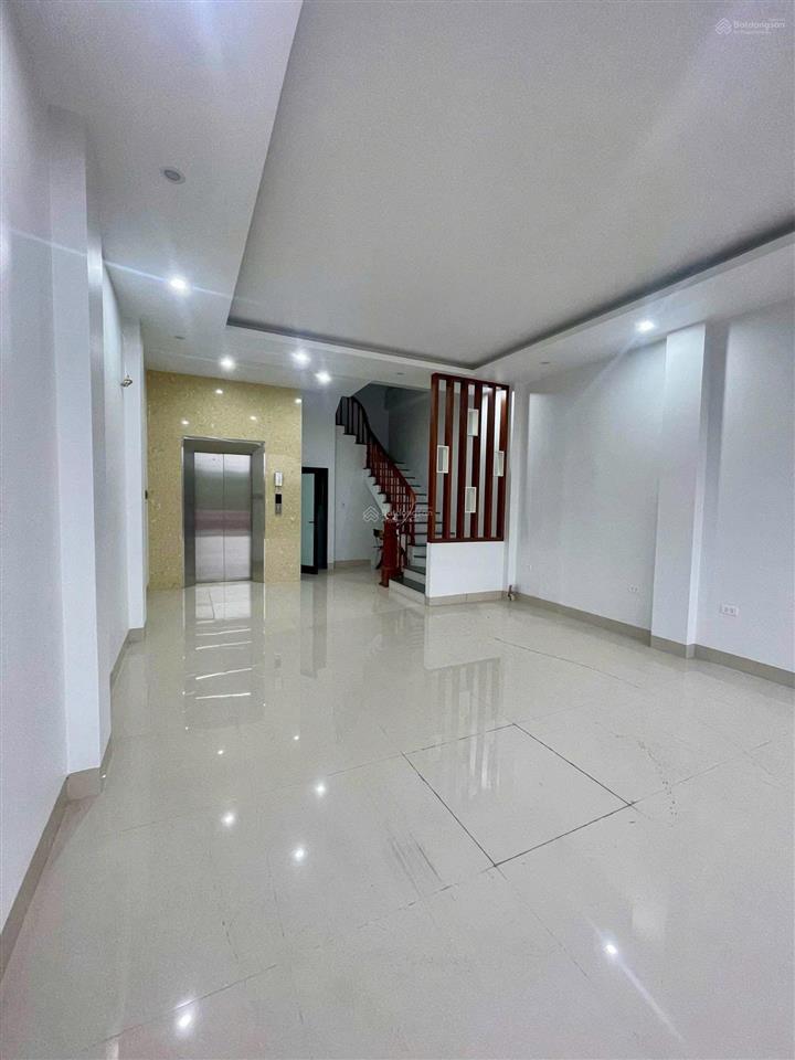 Cho thuê nhà mặt phố 70m2, 45 triệu vnd tại nhân chính, thanh xuân, giá tốt, uy tín