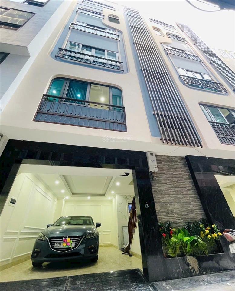 Chính chủ cho thuê nhà 7 tầng tại nguyễn khánh toàn  cầu giấy. thang máy