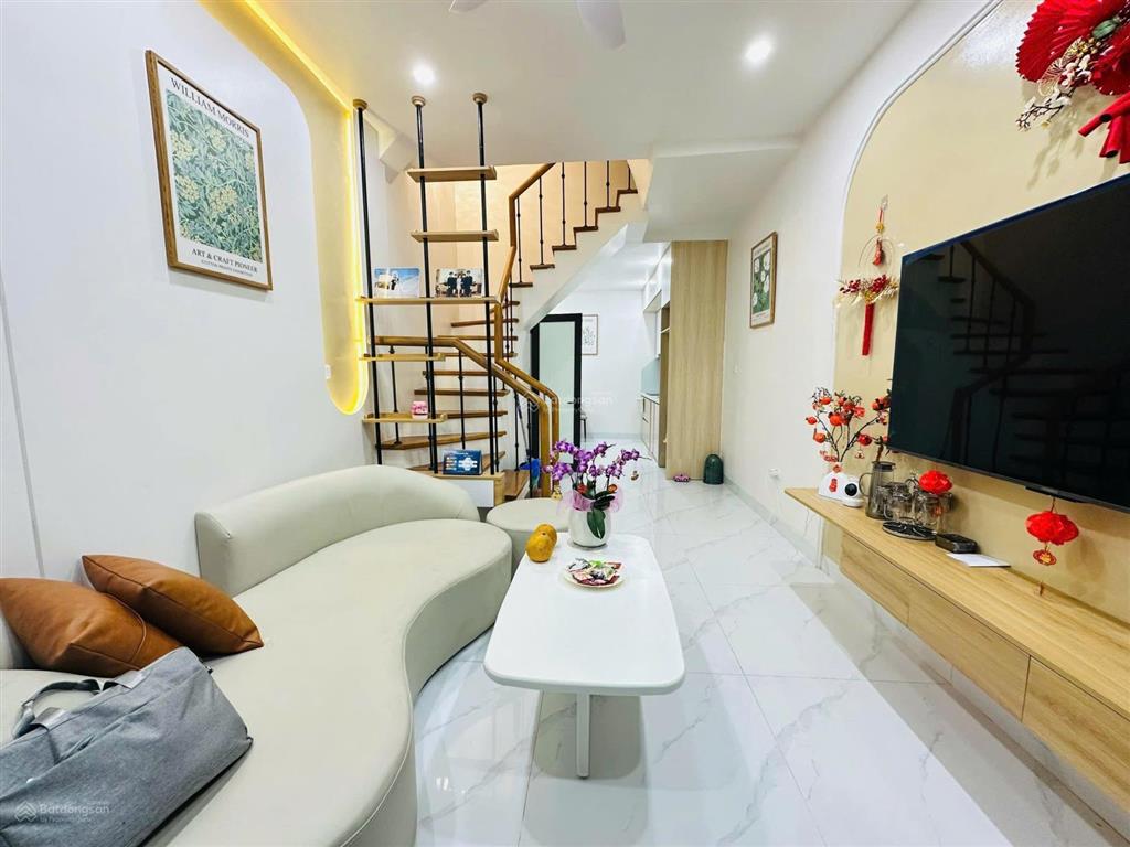 Chính chủ cho thuê nhà 5 tầng, 5pn, full đồ tại khương đình, thanh xuân, hà nội. 15tr