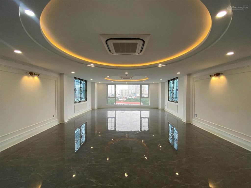 Chính chủ cho thuê tòa nhà 9 tầng mặt phố tại trung kính, yên hòa, cầu giấy