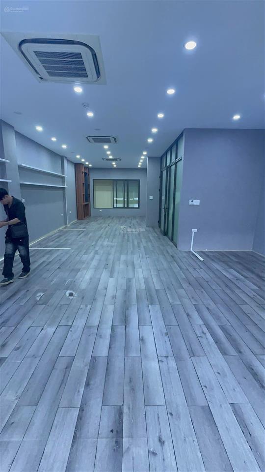 Chính chủ cho thuê nhà 6 tầng, thang máy tại nam trung yên, cầu giấy, giá 75 triệu