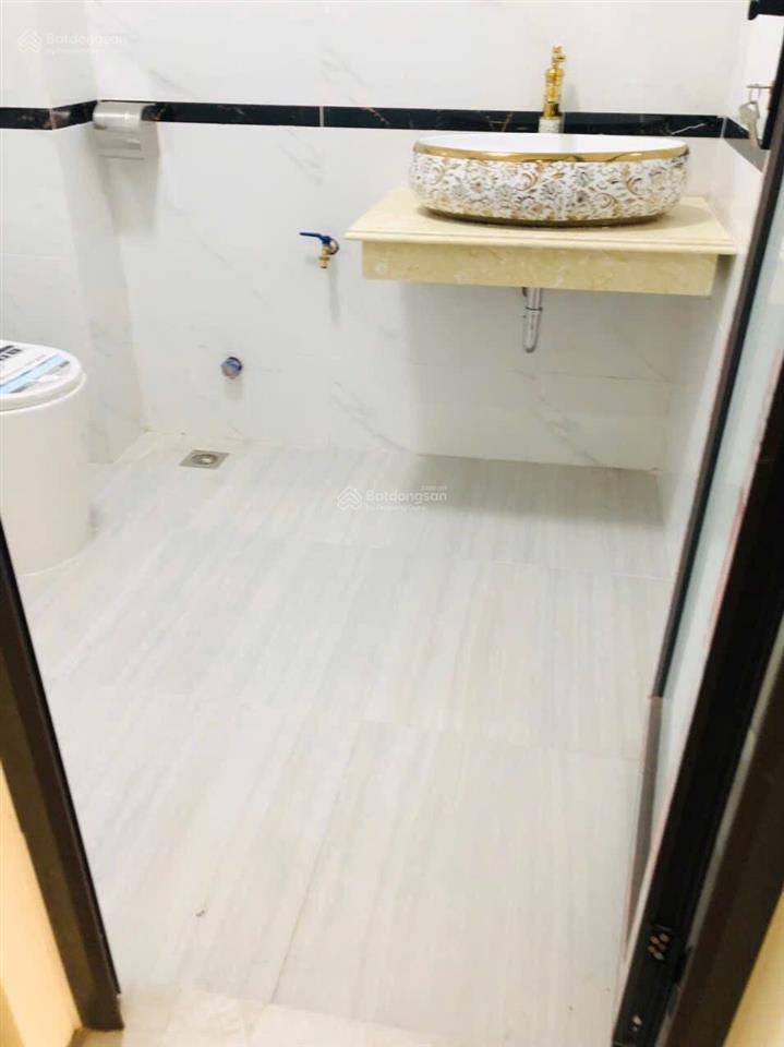 Cho thuê nhà liền kề 70m2 x 5 tầng tại mễ trì thượng, nam từ liêm