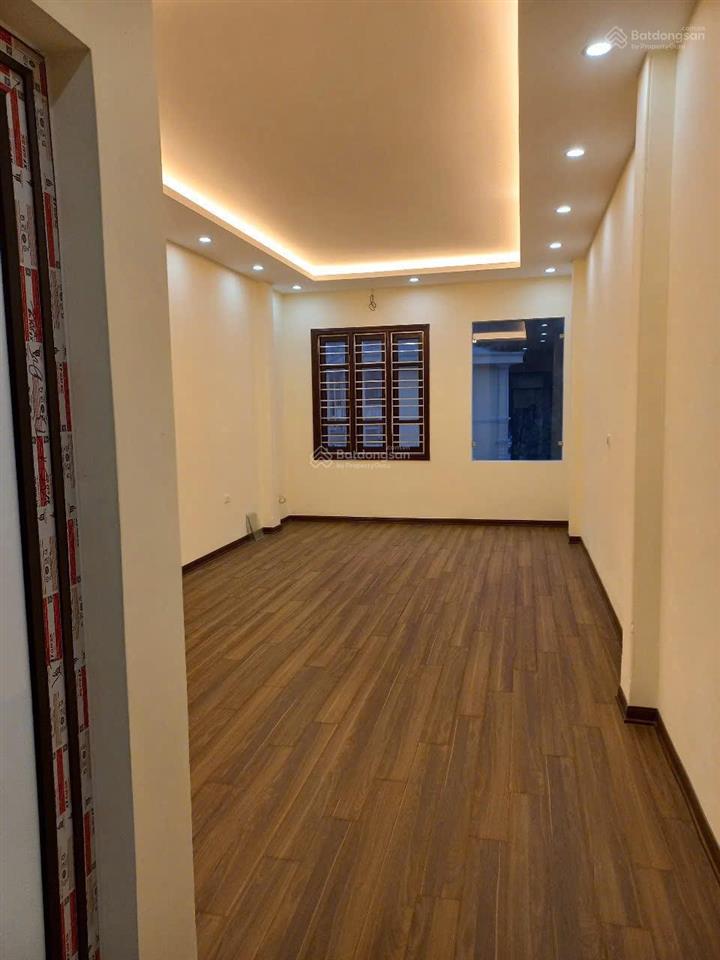 Cho thuê nhà liền kề 70m2 x 5 tầng tại mễ trì thượng, nam từ liêm