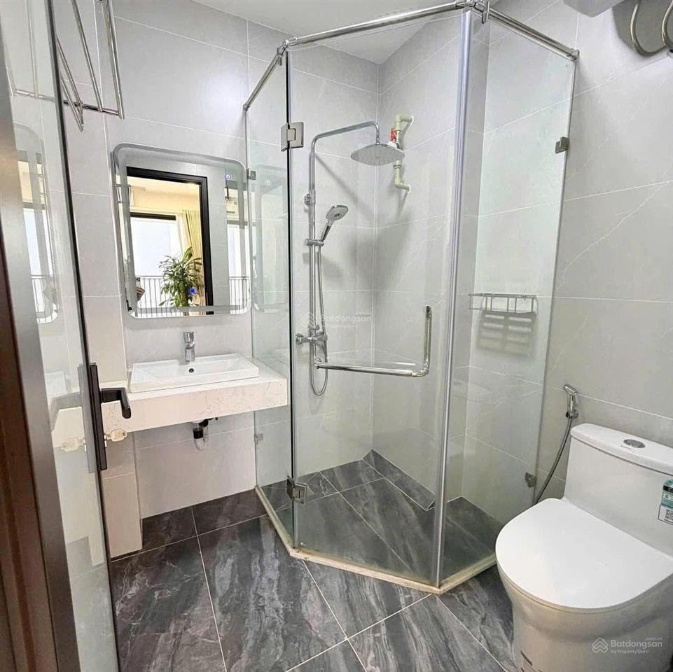 Căn hộ cho thuê full nội thất ngay nguyễn trãi, quận 1, thang máy  máy giặt riêng gần bùi viện