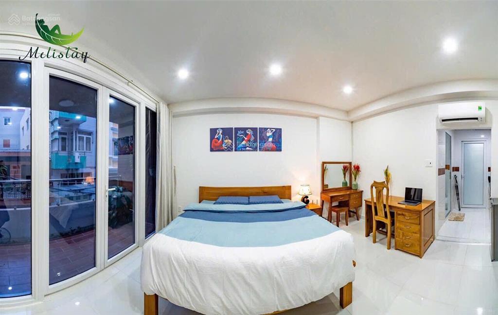 Căn hộ cho thuê ngay ký con, quận 1, thang máy, ban công  nhà sạch đẹp, gần chợ bến thành, metro