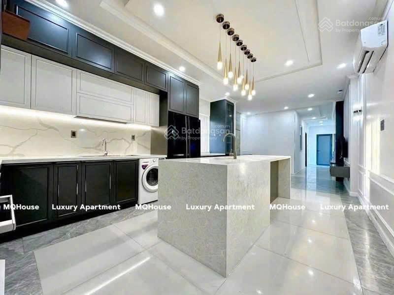 Căn hộ 2 phòng ngủ full nội thất cao cấp ngay đường 3 tháng 2 quận 10 thang máy máy giặt sấy riêng