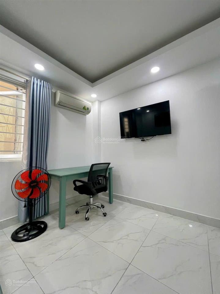 Căn hộ 1 phòng ngủ cho thuê ngay phạm ngọc thạch quận 3, thang máy, máy giặt riêng, gần hồ con rùa