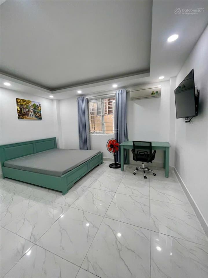 Căn hộ 1 phòng ngủ cho thuê ngay phạm ngọc thạch quận 3, thang máy, máy giặt riêng, gần hồ con rùa