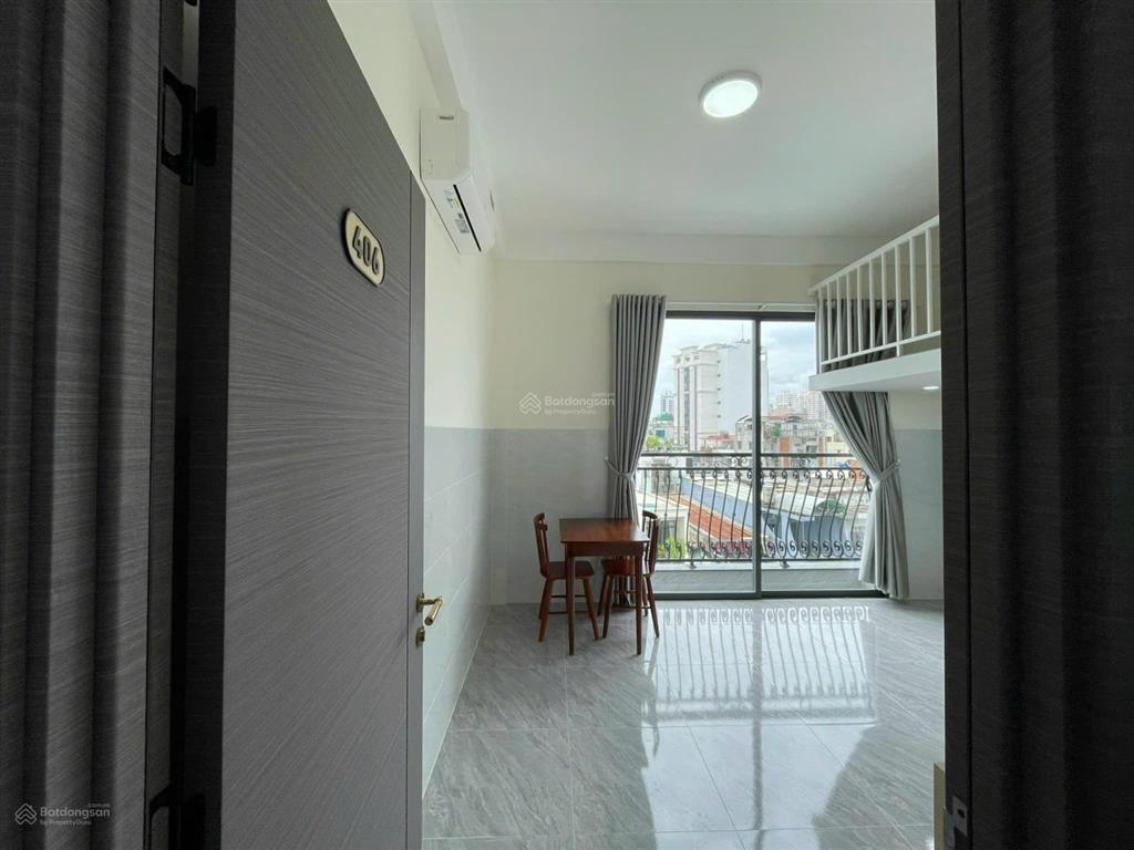 Cho thuê phòng có gác, ban công đầy đủ nội thất ngay etown cộng hòa tân bình, hồ chí minh