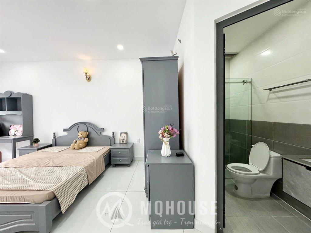 Cho thuê căn hộ ban công full nội thất tiện nghi an ninh ngay phạm văn bạchkcn tân bình