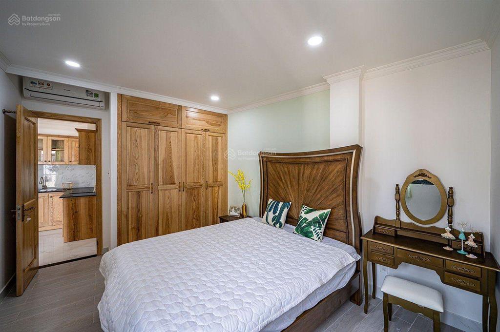 Cho thuê căn hộ 1pn rộng 50m2 ngay công viên hoàng văn thụ, an ninh, tiện nghi
