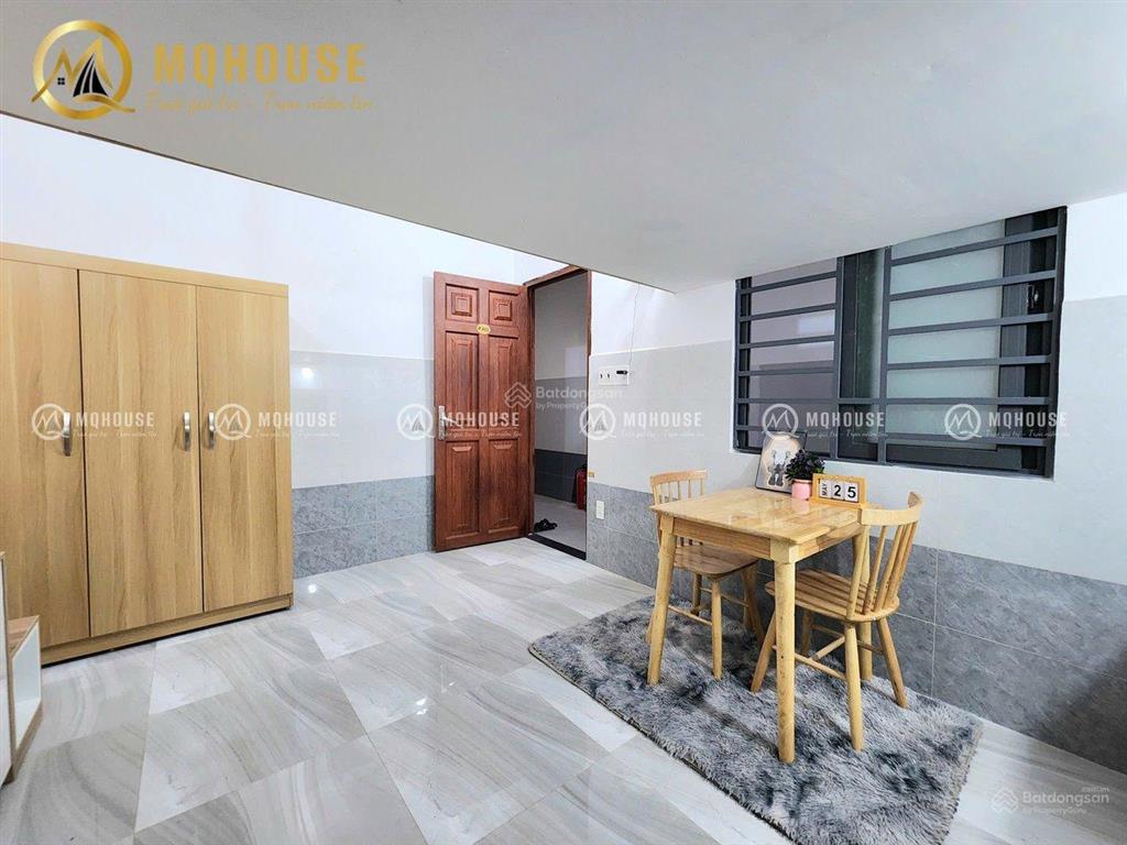 Phòng trọ có gác, full nội thất, an ninh, sạch sẽ, rộng 30m2 ngay công viên hoàng văn thụ