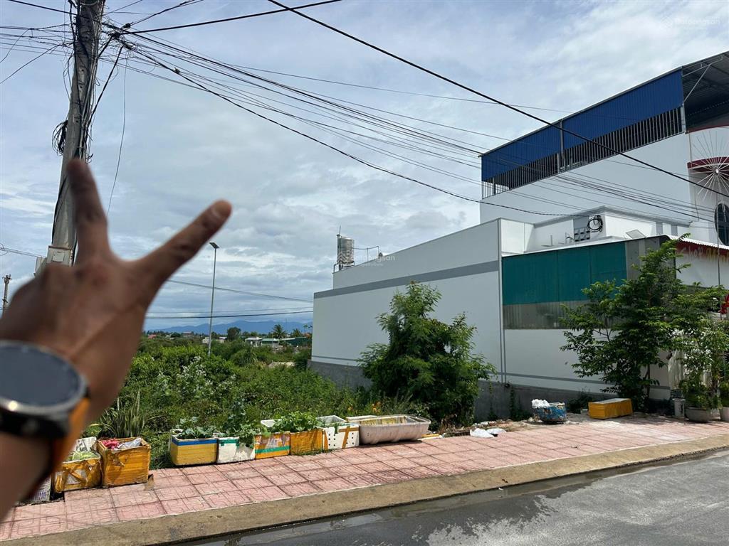 Đất ở đô thị 120m2 2 mặt tiền trước sau mỹ ca bắc cam ranh sổ đỏ riêng đường nhựa 10m 45tr/m2