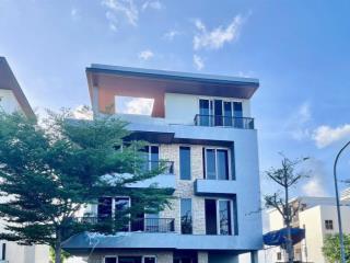 Chủ cần bán gấp  căn biệt thự 4 tầng 596m2 đối diện công viên