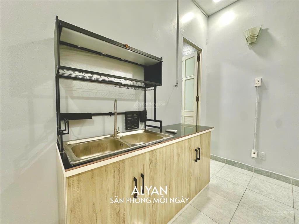 Phòng trọ full nội thất dạng studio  thang máy  gần sân bay tân sơn nhất  quận tân bình