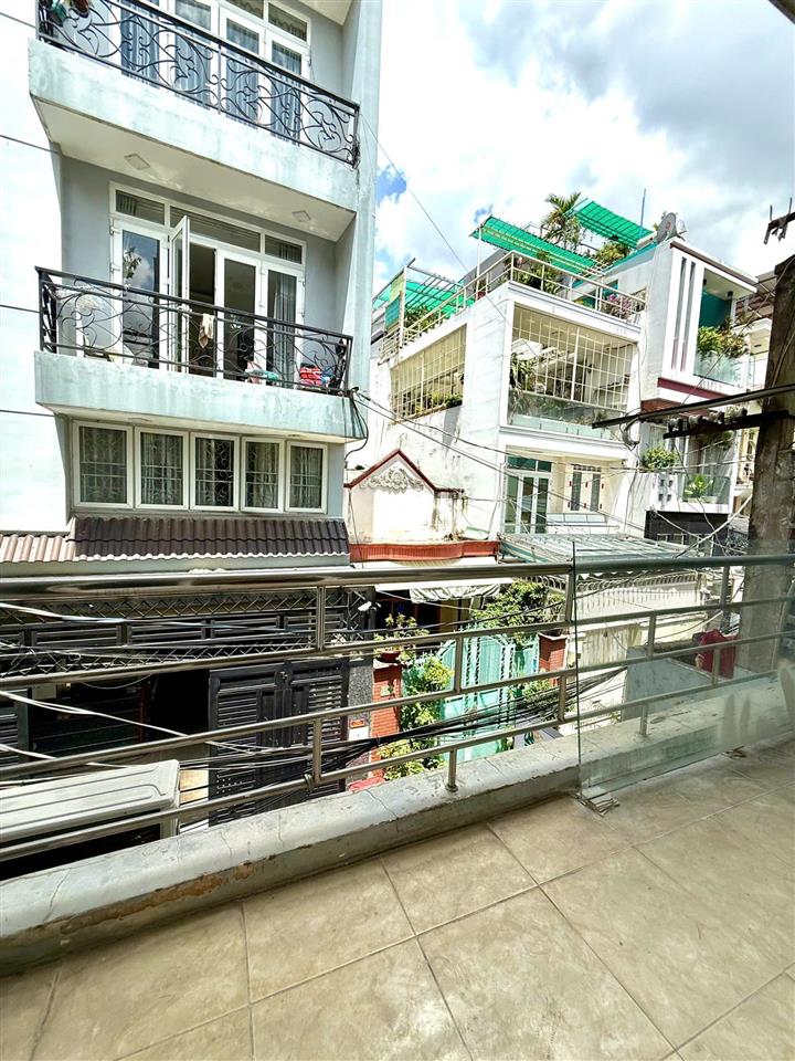 Vibe chill 2pn ban công mới 100%  siêu đẹp  ngay chợ phạm văn hai  tân bình