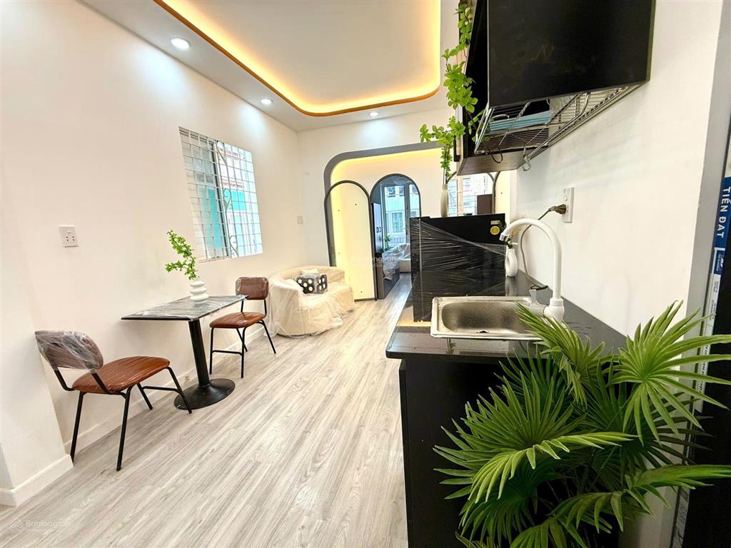 Vibe chill 2pn ban công mới 100%  siêu đẹp  ngay chợ phạm văn hai  tân bình